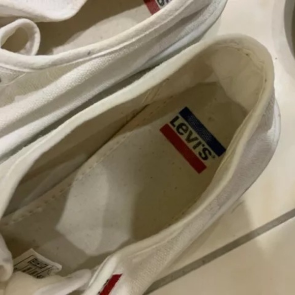 Levis Canvas Shoes - Picture 4 of 4